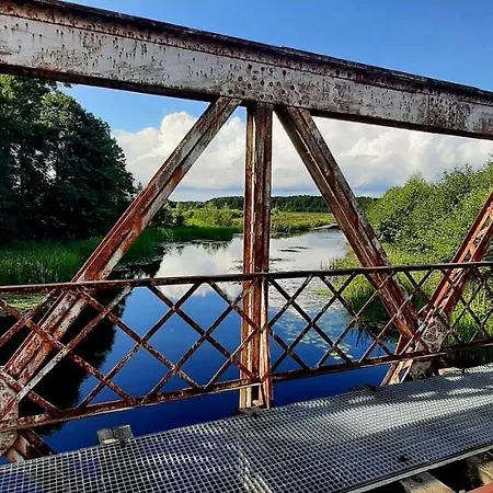 Dom Nad Rzeką Legą *