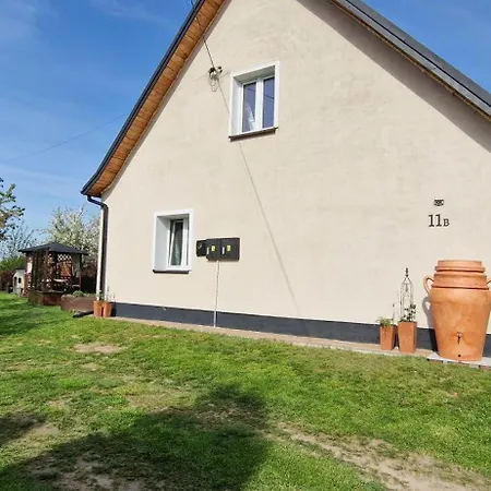 Dom Nad Rzeką Legą * Sypitki