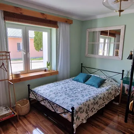 Dom Nad Rzeką Legą Dom wakacyjny